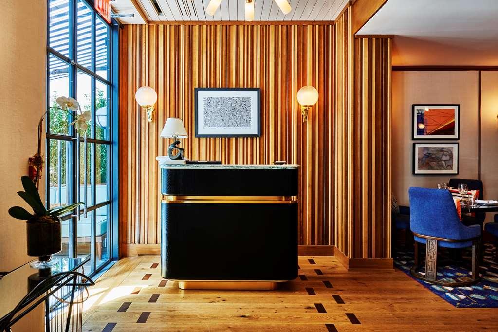 Sixty Soho Hotel Ню Йорк Ресторант снимка The hotel's lobby