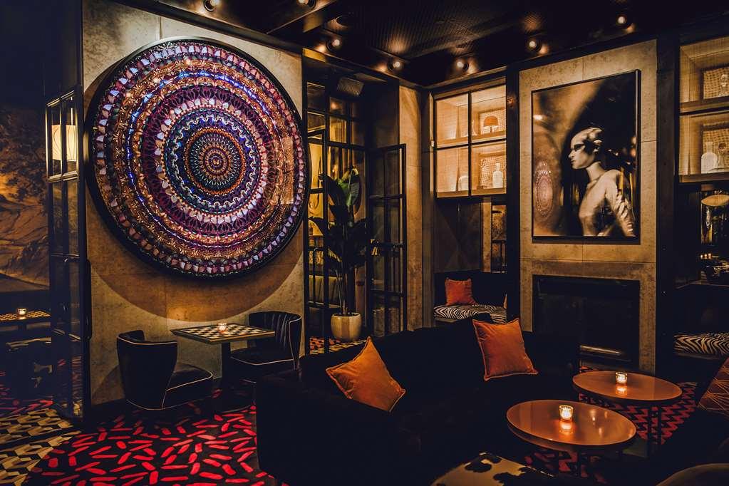 Sixty Soho Hotel Ню Йорк Ресторант снимка The interior of the nightclub