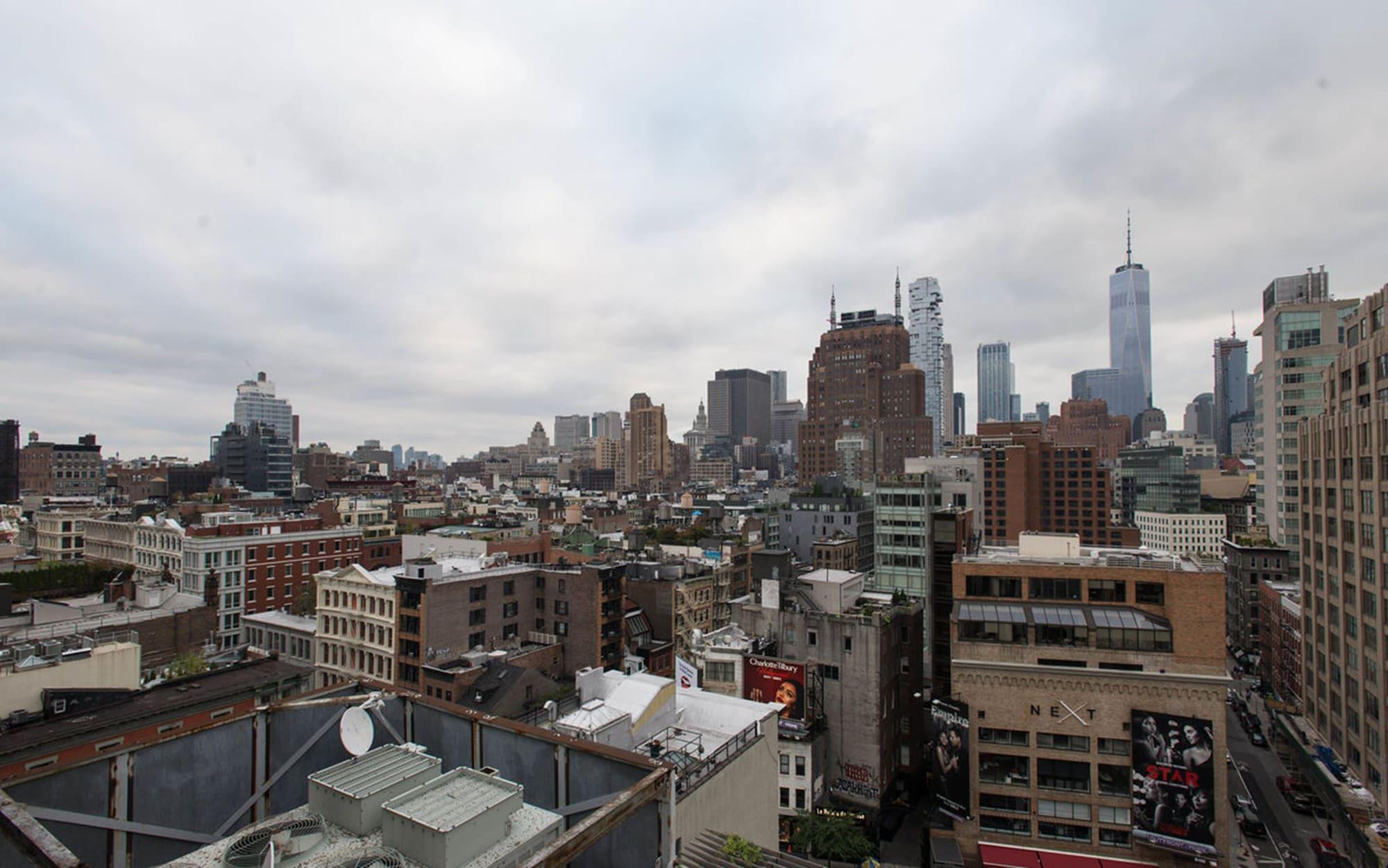 Sixty Soho Hotel Ню Йорк Екстериор снимка View from the Westbeth Artists Community