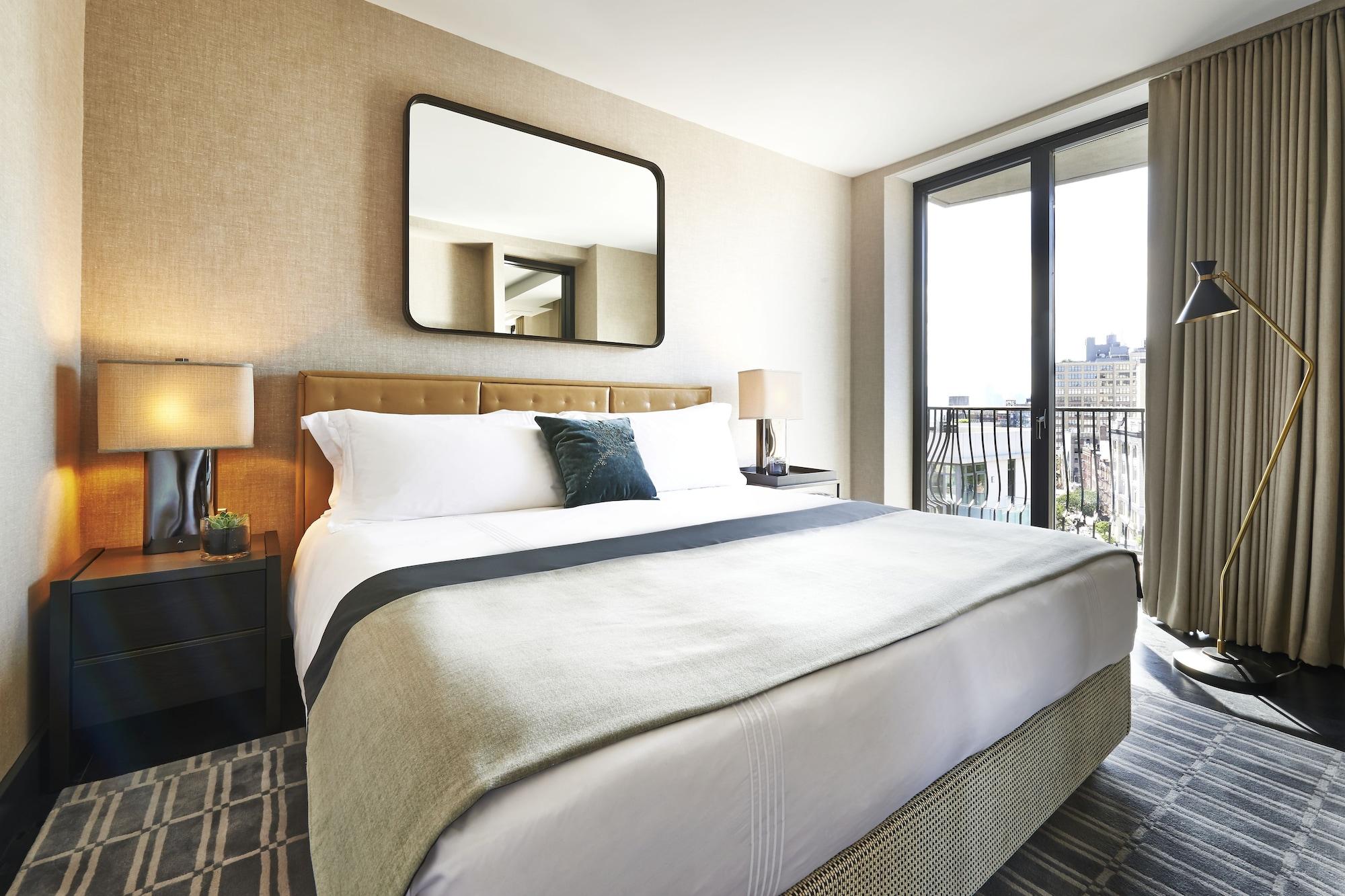 Sixty Soho Hotel Ню Йорк Екстериор снимка A bedroom at the hotel